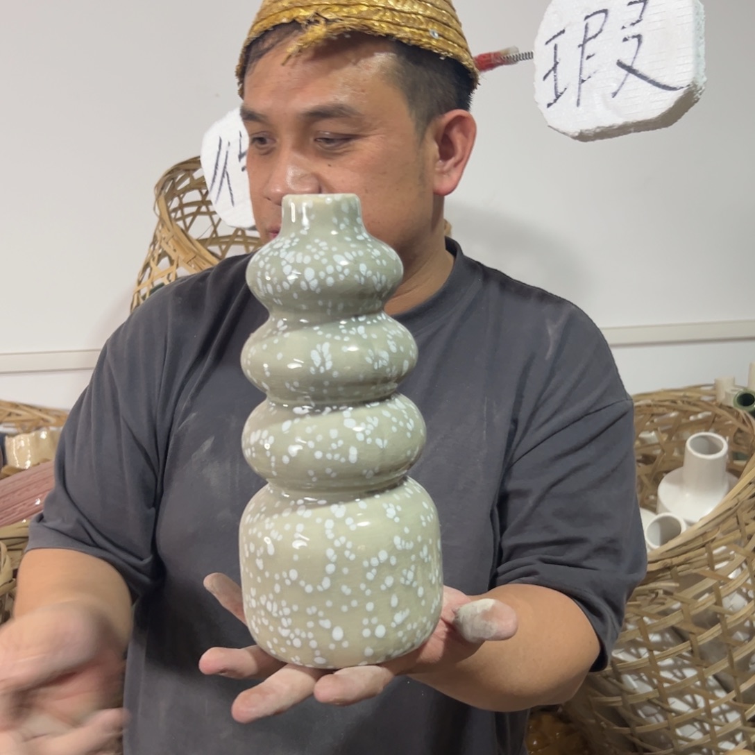 摆件87 号高中低温陶瓷工艺瓶（部分微瑕）