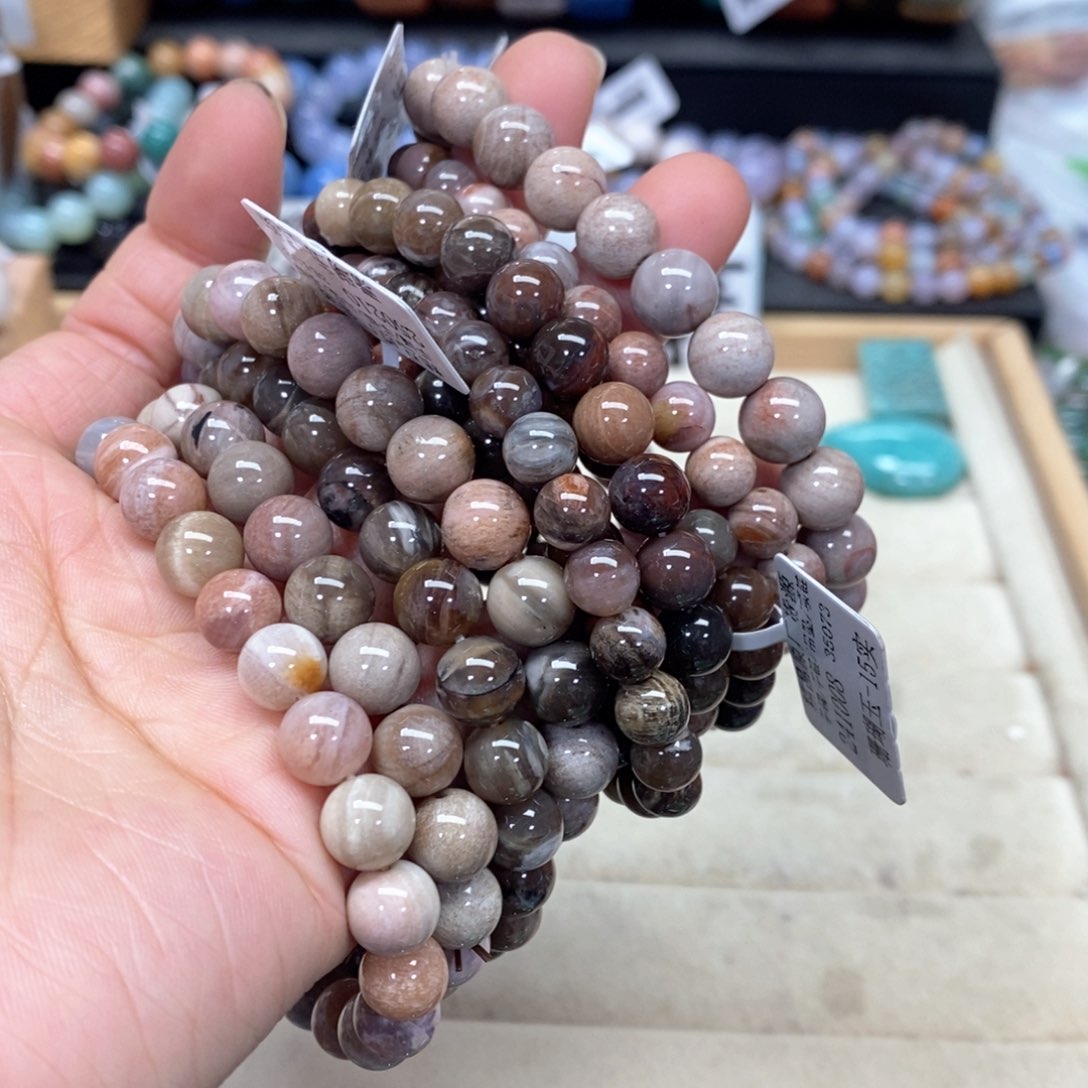 硅化珊瑚（珊瑚玉）手链未镶嵌夹*狗412