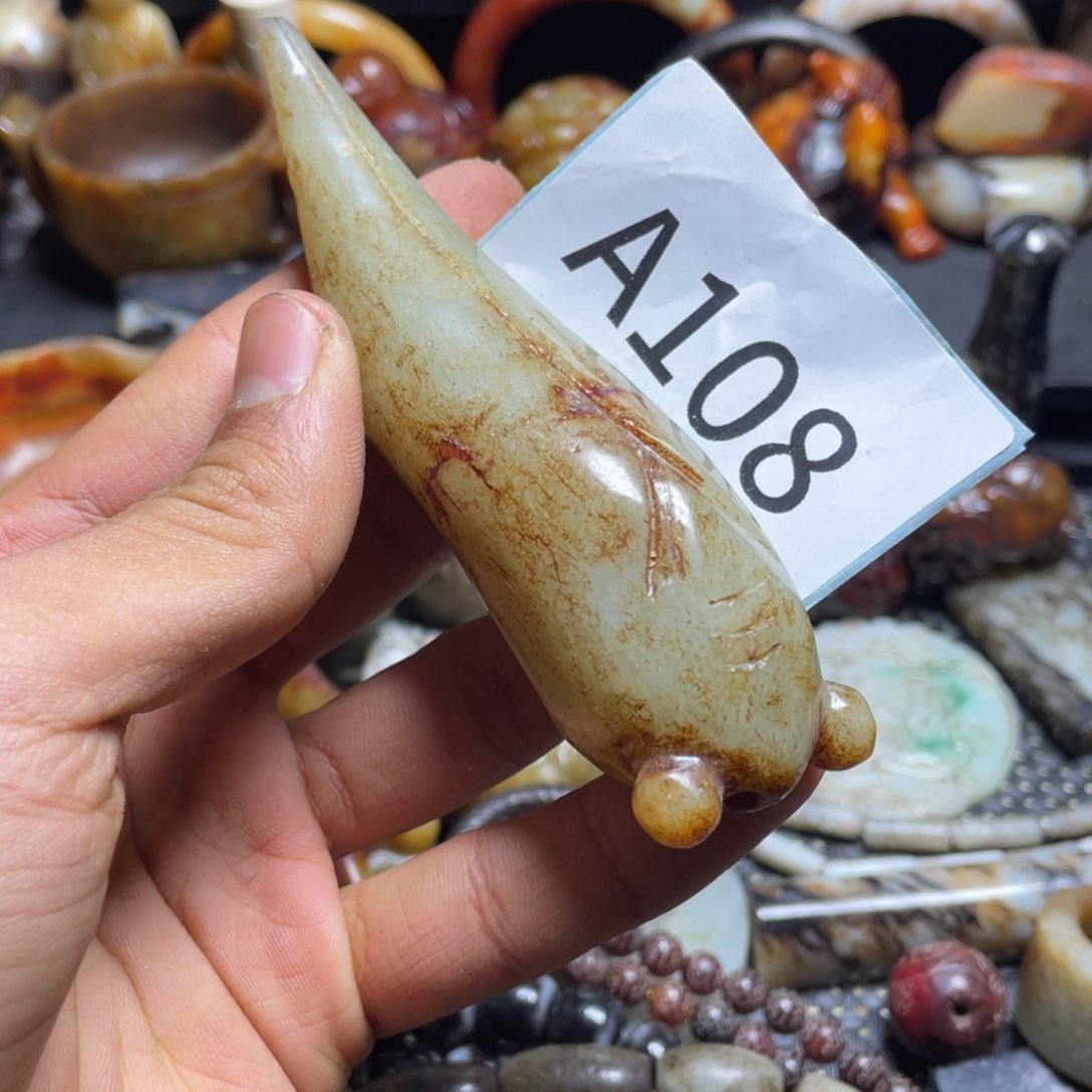 和田玉（糖玉）挂件未镶嵌