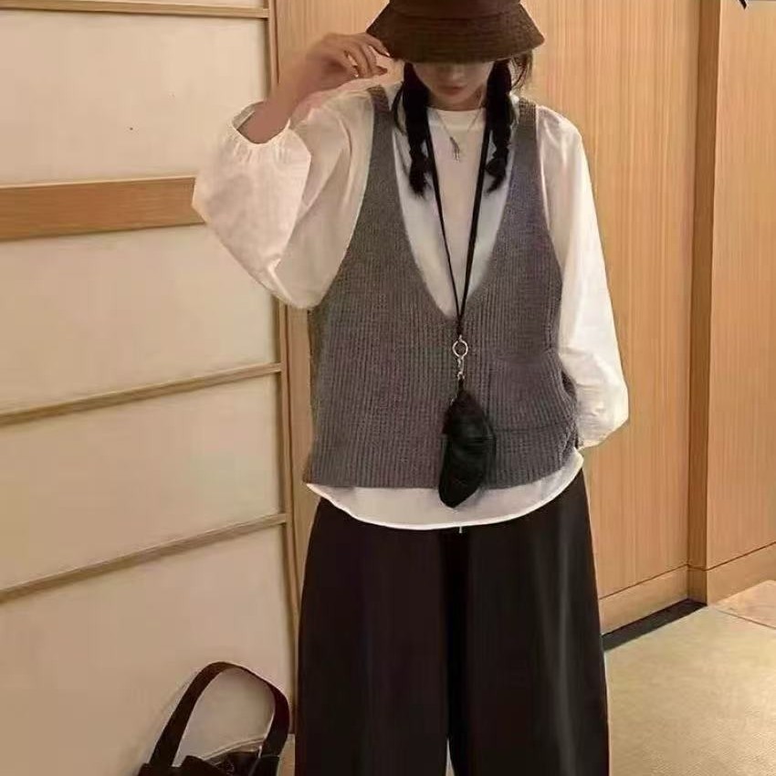 洋气叠穿V领针织马甲口袋设计宽松慵懒风毛衣马甲早秋百搭