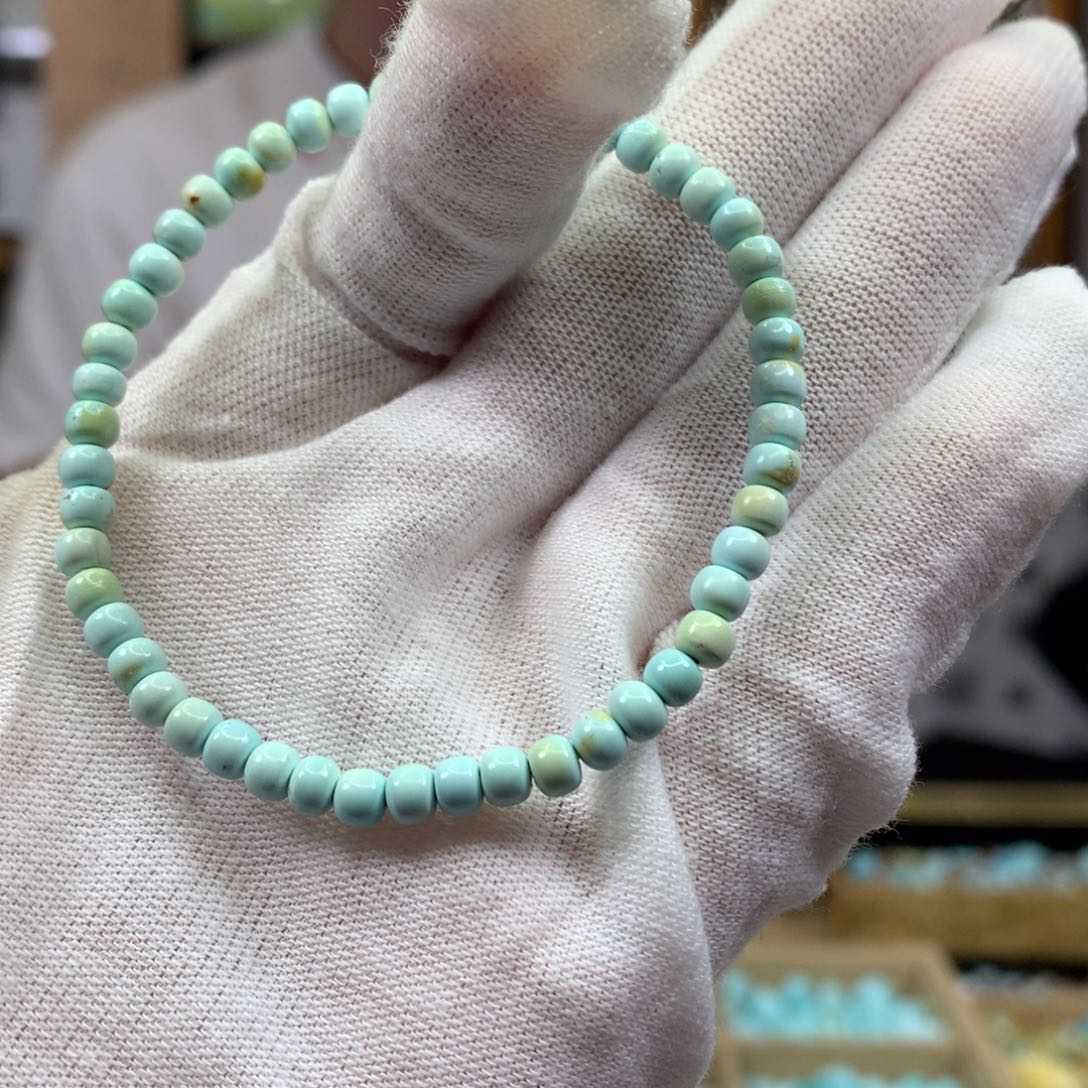 绿松石未镶嵌挂件