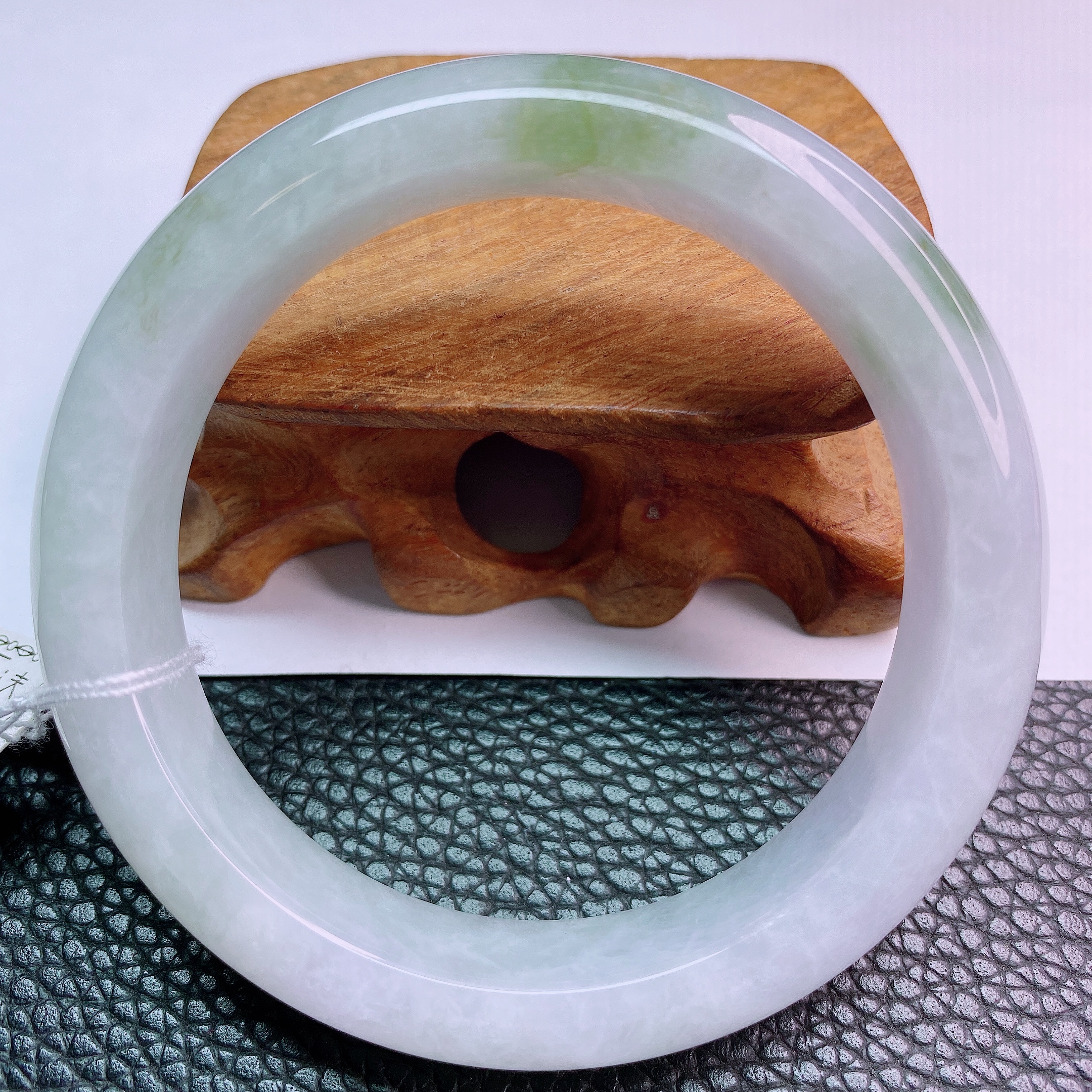 天然缅甸翡翠A货56-57正圈手镯时尚女款精美平安镯飘绿