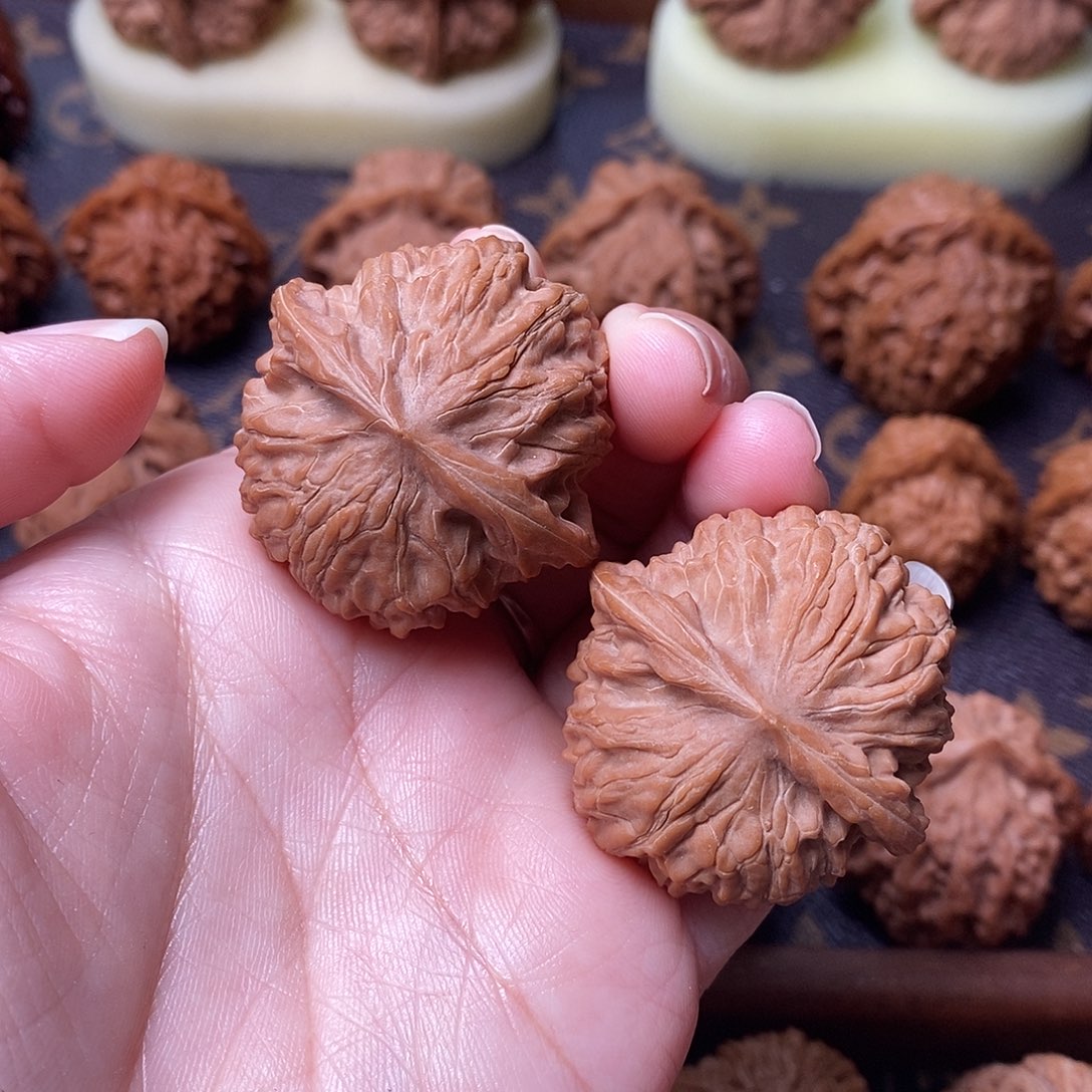 桃核吊坠全品野生38尺