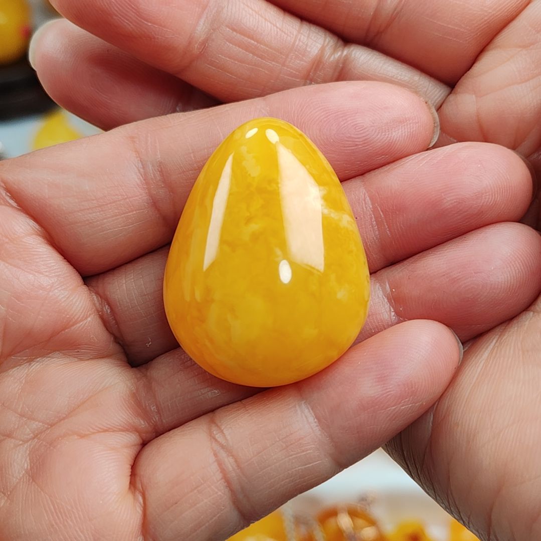 蜜蜡吊坠(赠链)未镶嵌