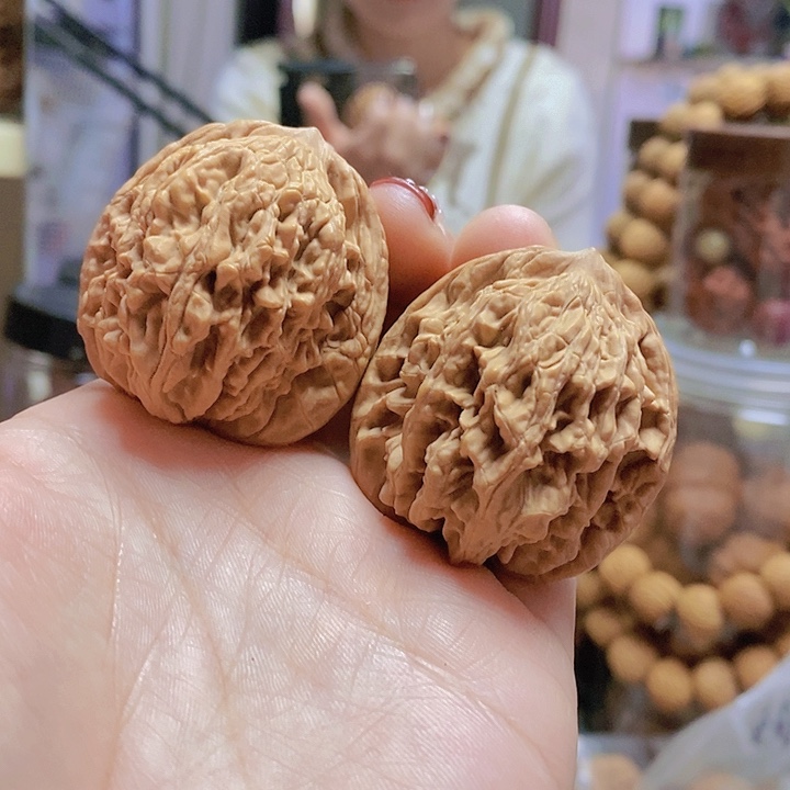 【闪购商品】文玩核桃把件39虎头