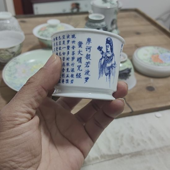 戴玉衡手绘陶瓷艺术杯子
