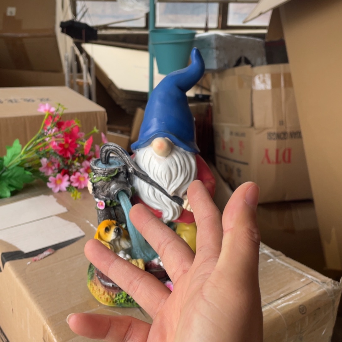 【闪购商品】树脂小狗精灵压水摆件