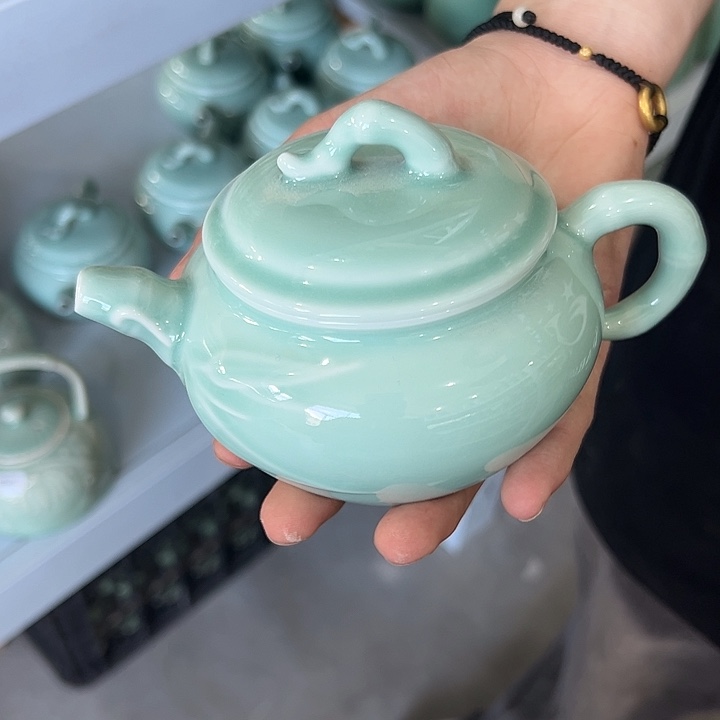 龙泉云间青瓷小米茶器