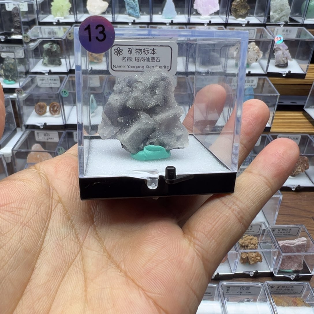 东陵石珠宝奇石合金