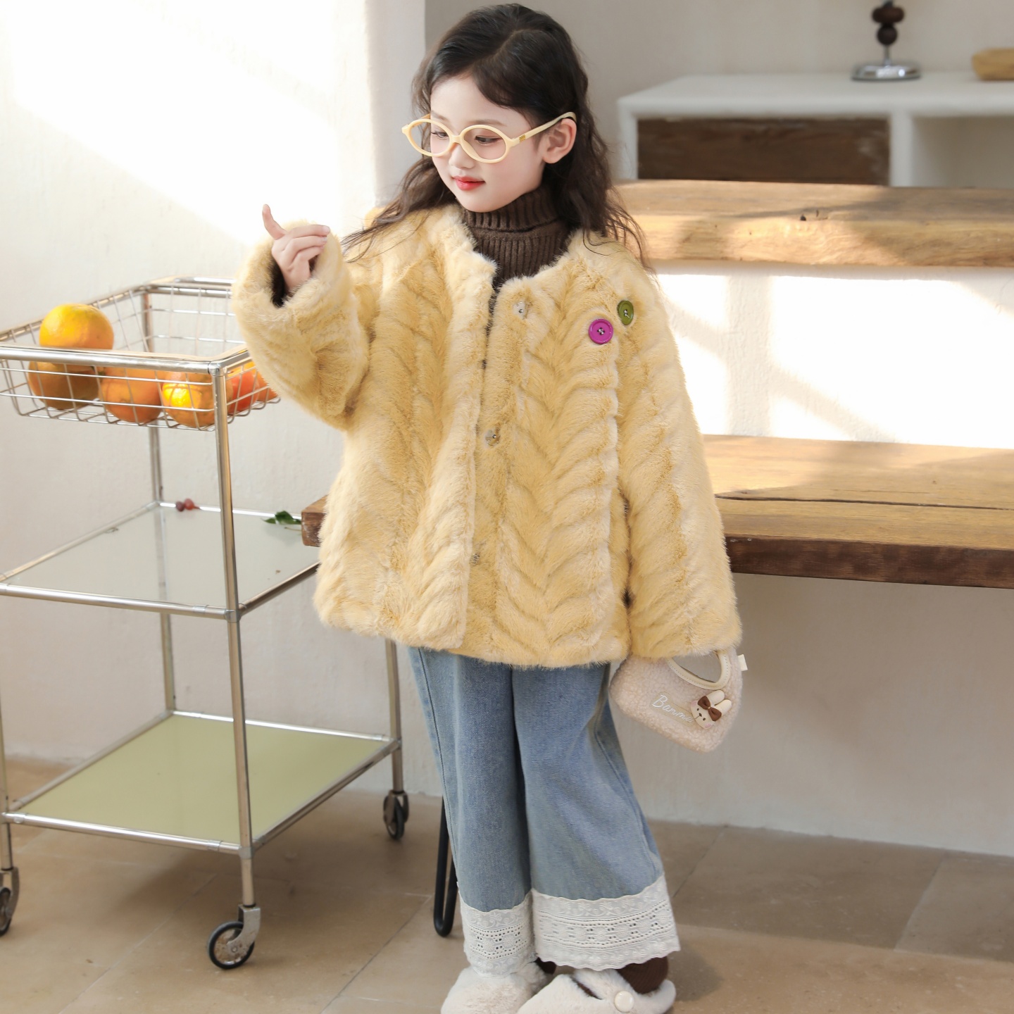 秋冬女童毛毛外套儿童皮毛一体棉服仿水貂绒大衣洋气百搭千金风