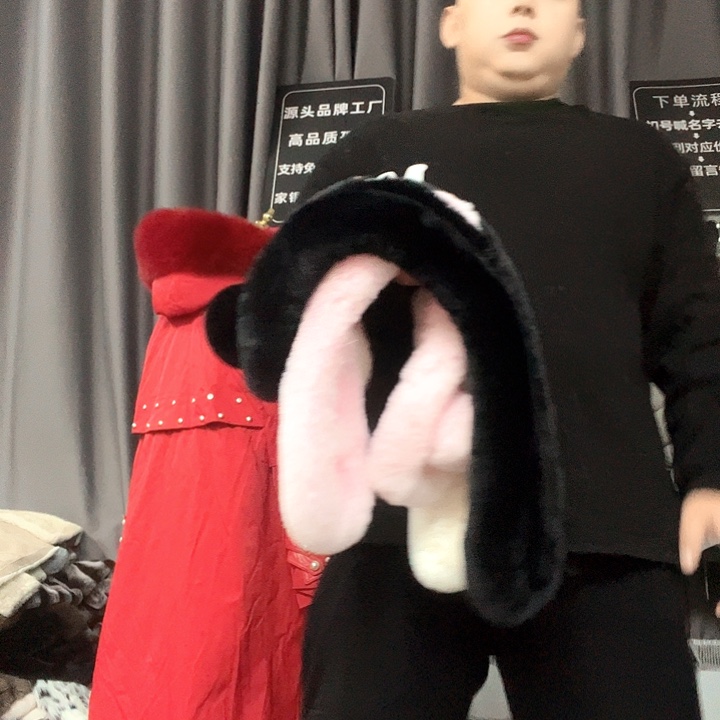 dgjkigfddfghjkjgdddfg