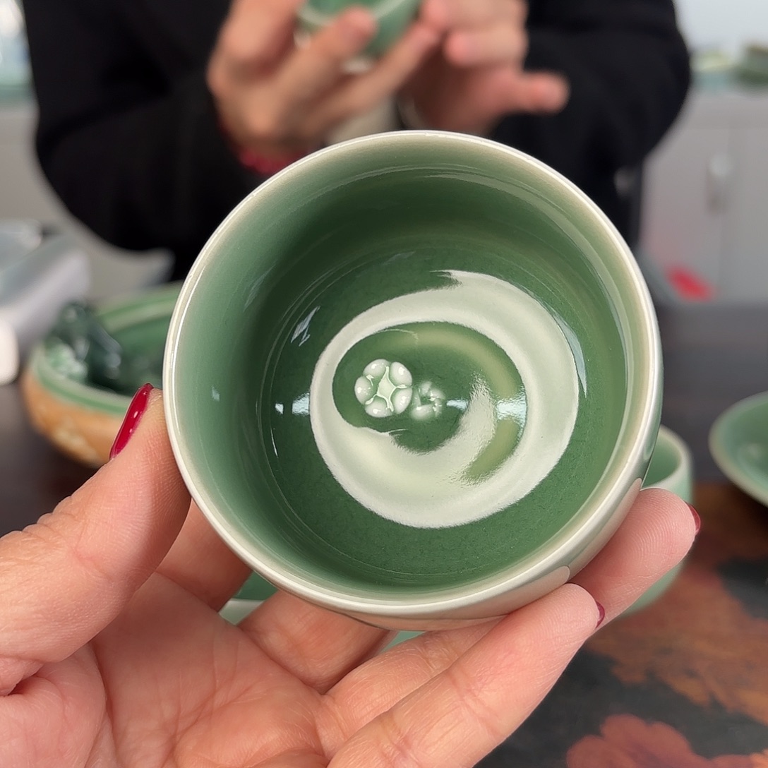 舍***得龙泉云间青瓷小米茶器