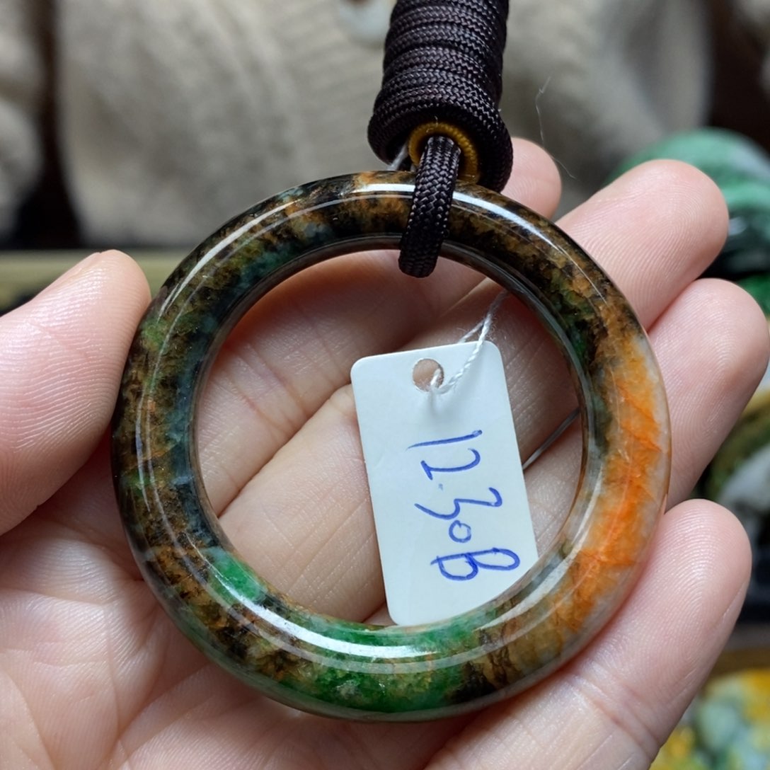 翡翠颈饰未镶嵌甜甜圈6号