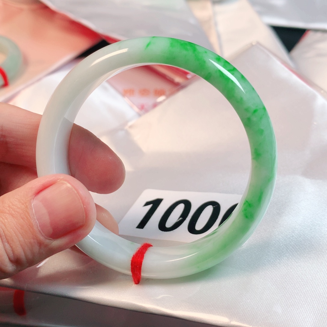 翡翠手镯未镶嵌翡翠手镯1006