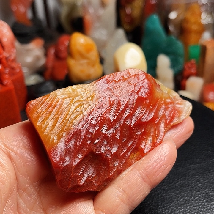 寿山石刘****n寿山蠟烛红芙蓉