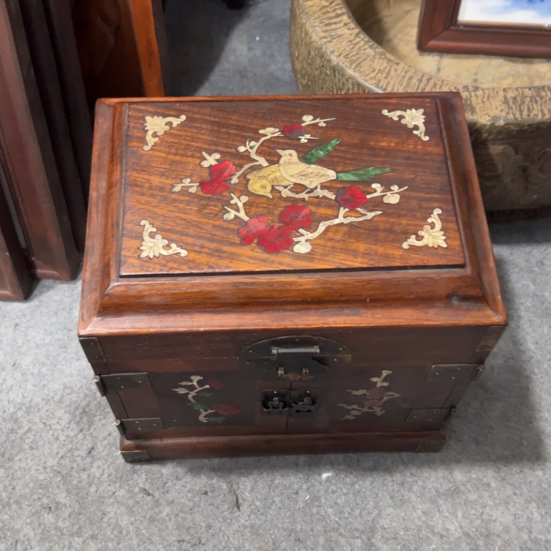 木用****15677645677777