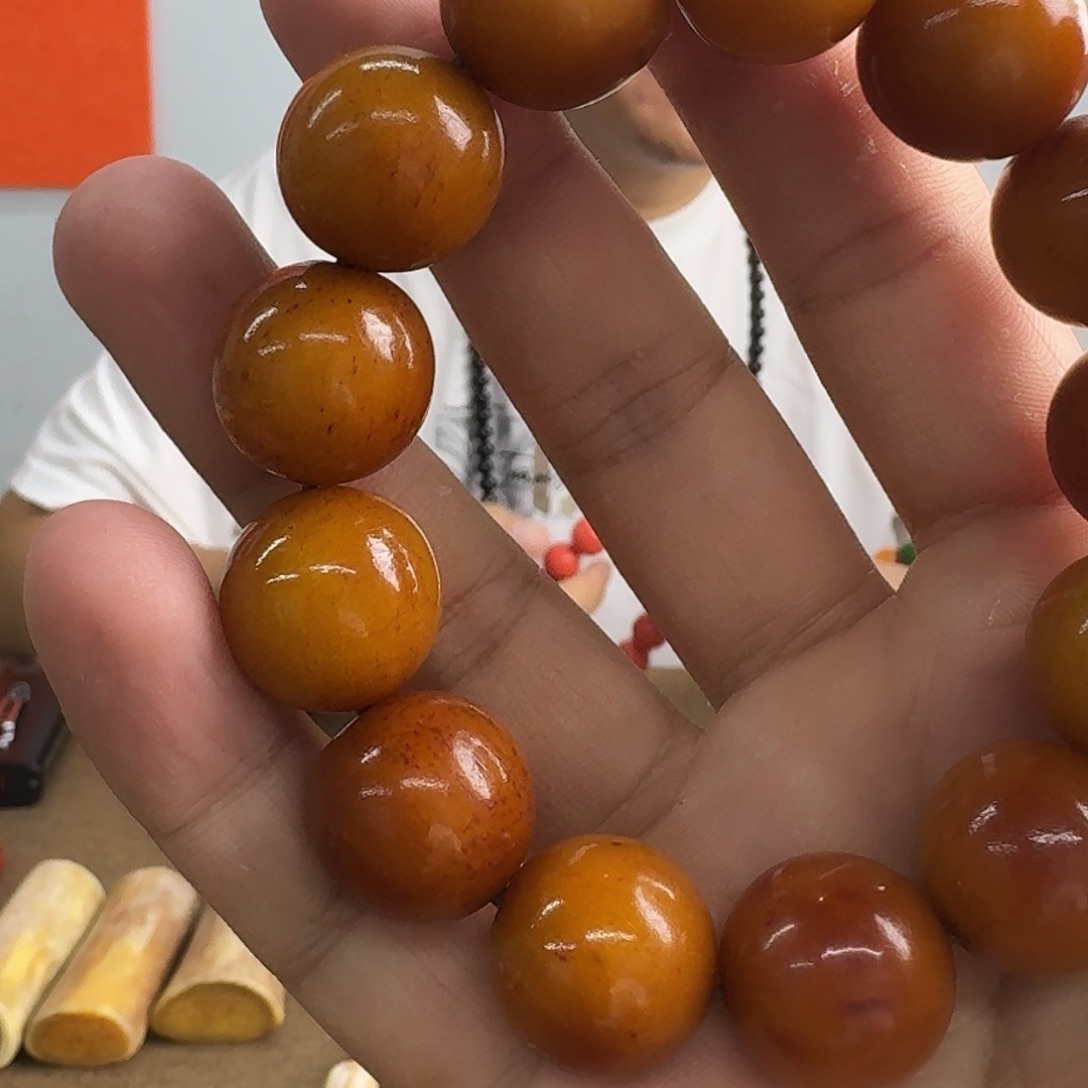 青***年好货分享给大家哦