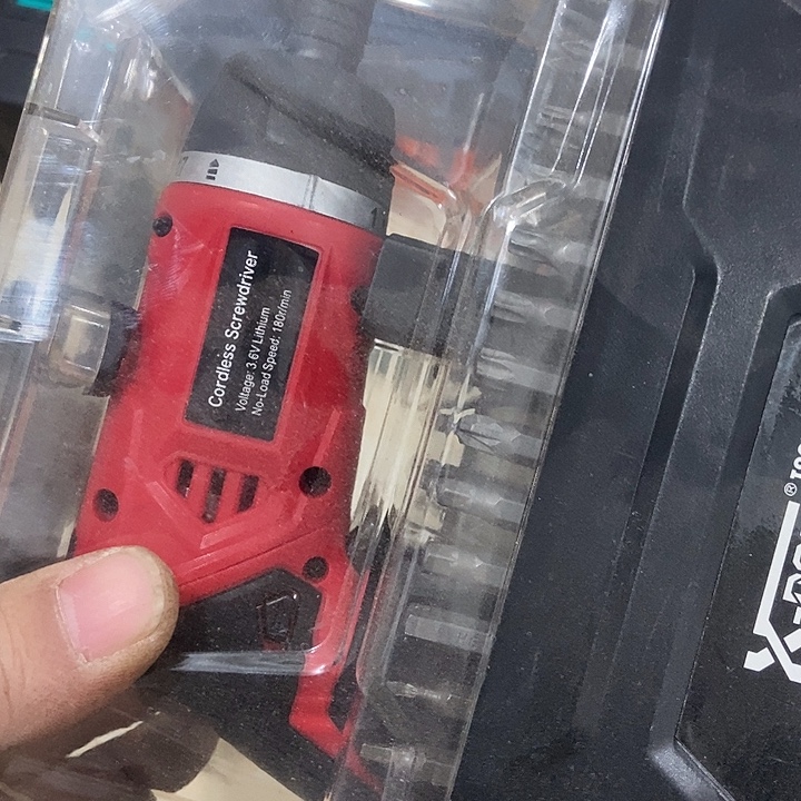 是****电动螺丝刀一个全新的
