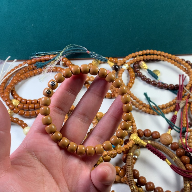 【闪购商品】猴头核桃吊坠8➕。。。。。。。。。。