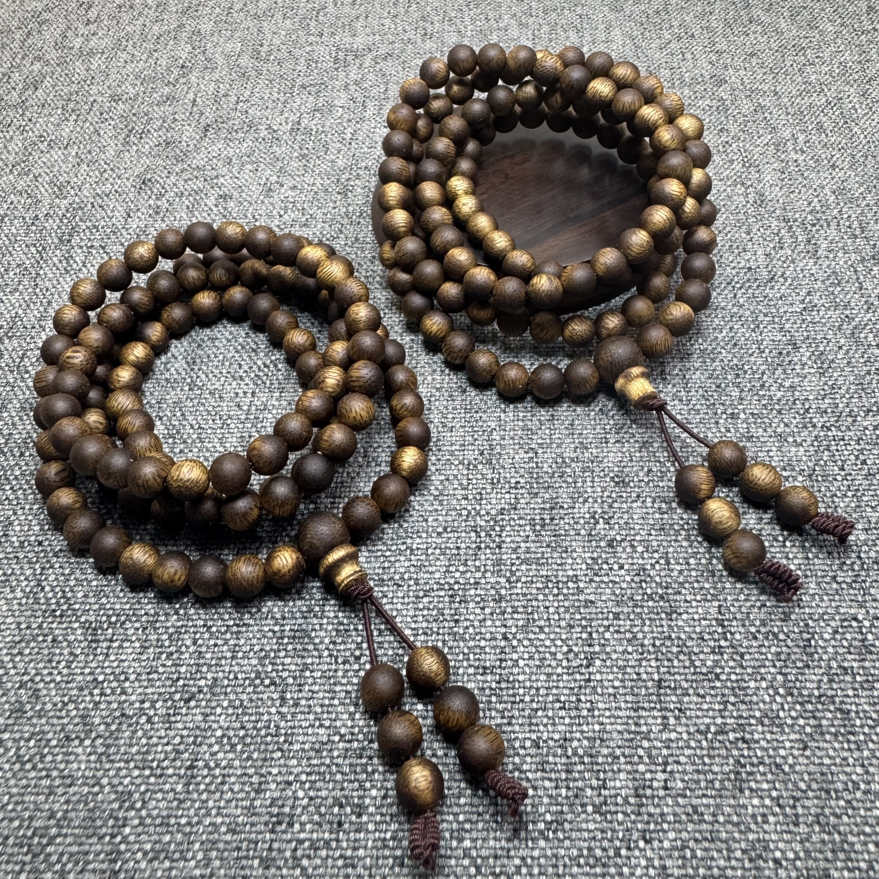 沉香海南尖峰岭乌身白棋楠（奇楠）卡6 108颗佛珠一条 多样性发其一