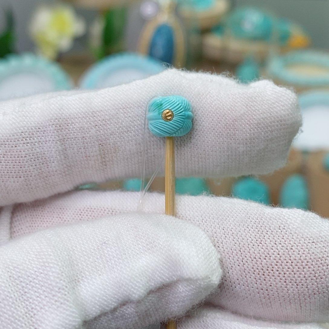 未镶嵌绿松石珠宝奇石