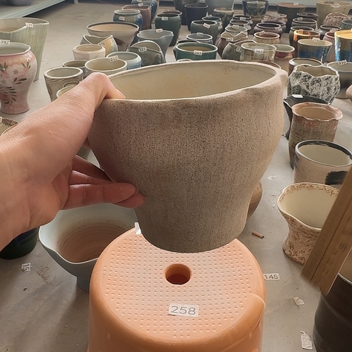 口16高16打孔一个