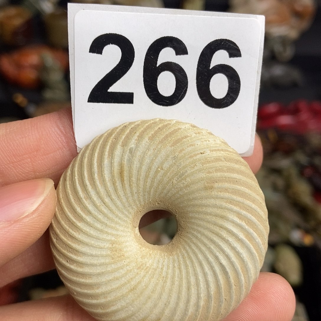 和田玉（糖玉）饰品未镶嵌
