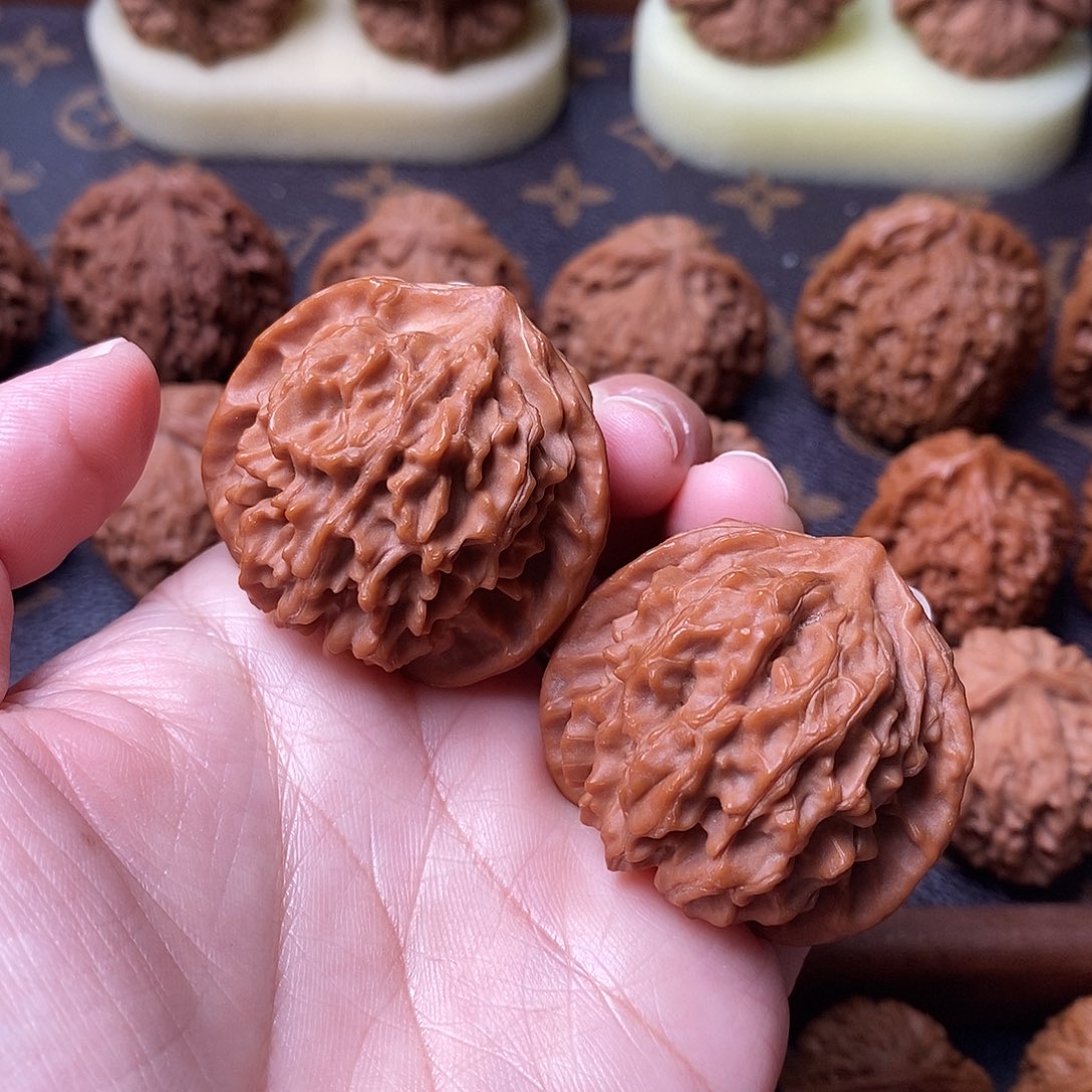 桃核吊坠全品骨赛龙39尺