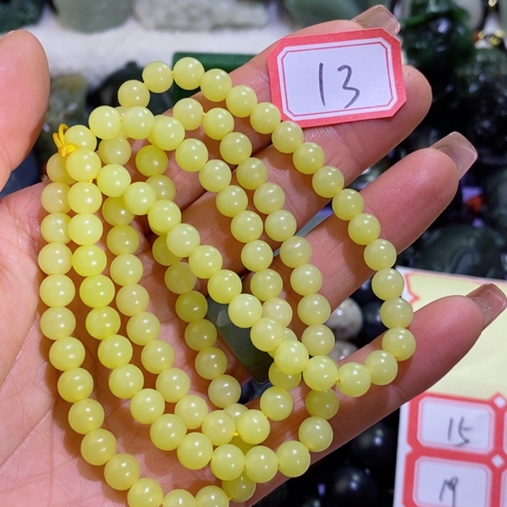 和田玉边角料未镶嵌