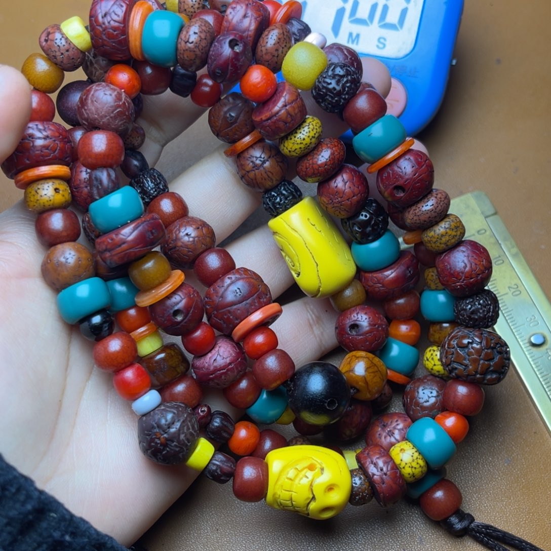 ᨳ***ঞ玻璃颈饰啦啦啦啦啦啦