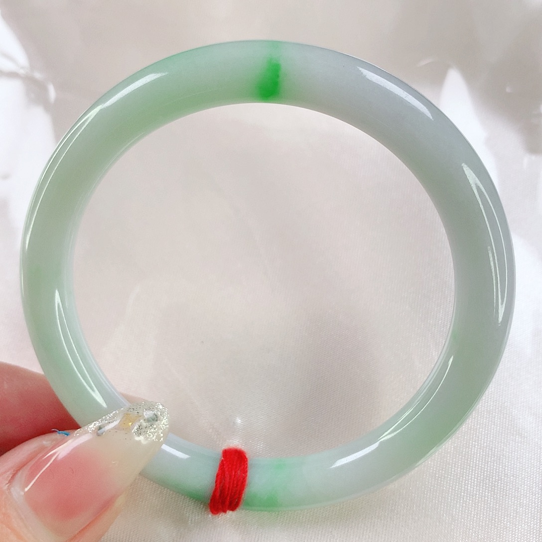 翡翠手镯未镶嵌5110翡翠