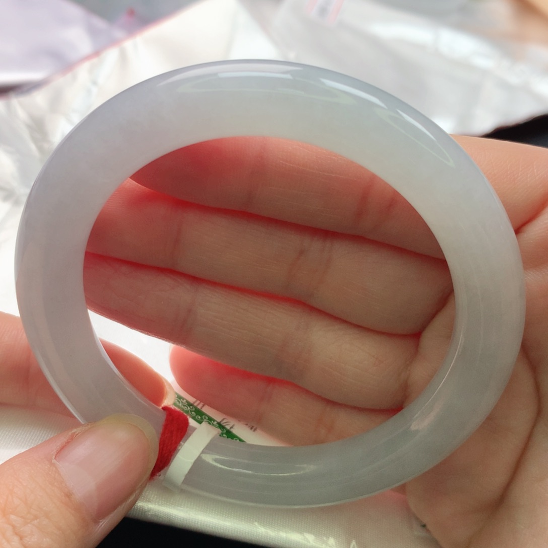 翡翠手镯未镶嵌5657圈