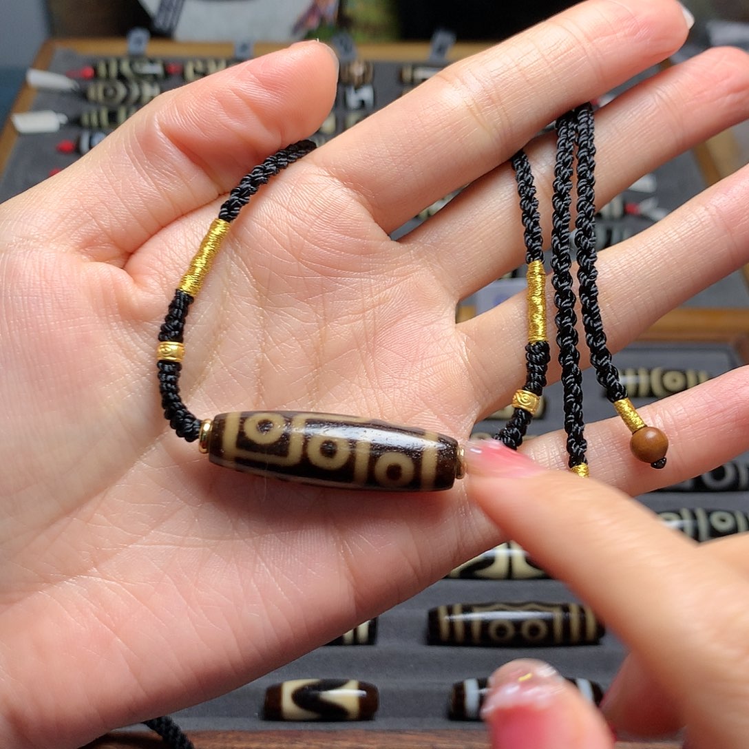 玛瑙/玉髓吊坠(赠链)未镶嵌