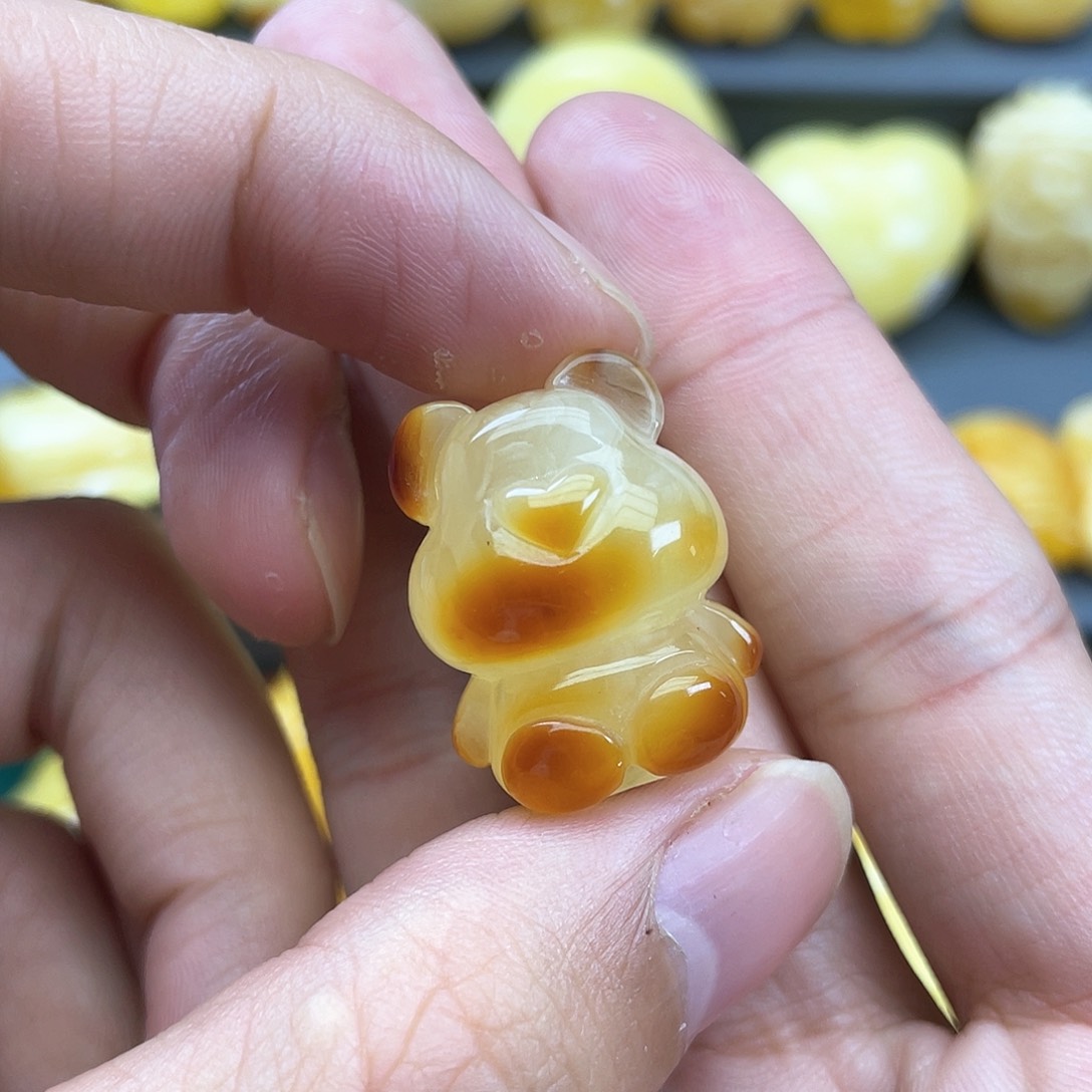 琥珀裸石未镶嵌蜜蜡