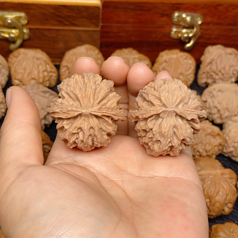 【闪购商品】吊坠文玩核桃T*m苹果园37