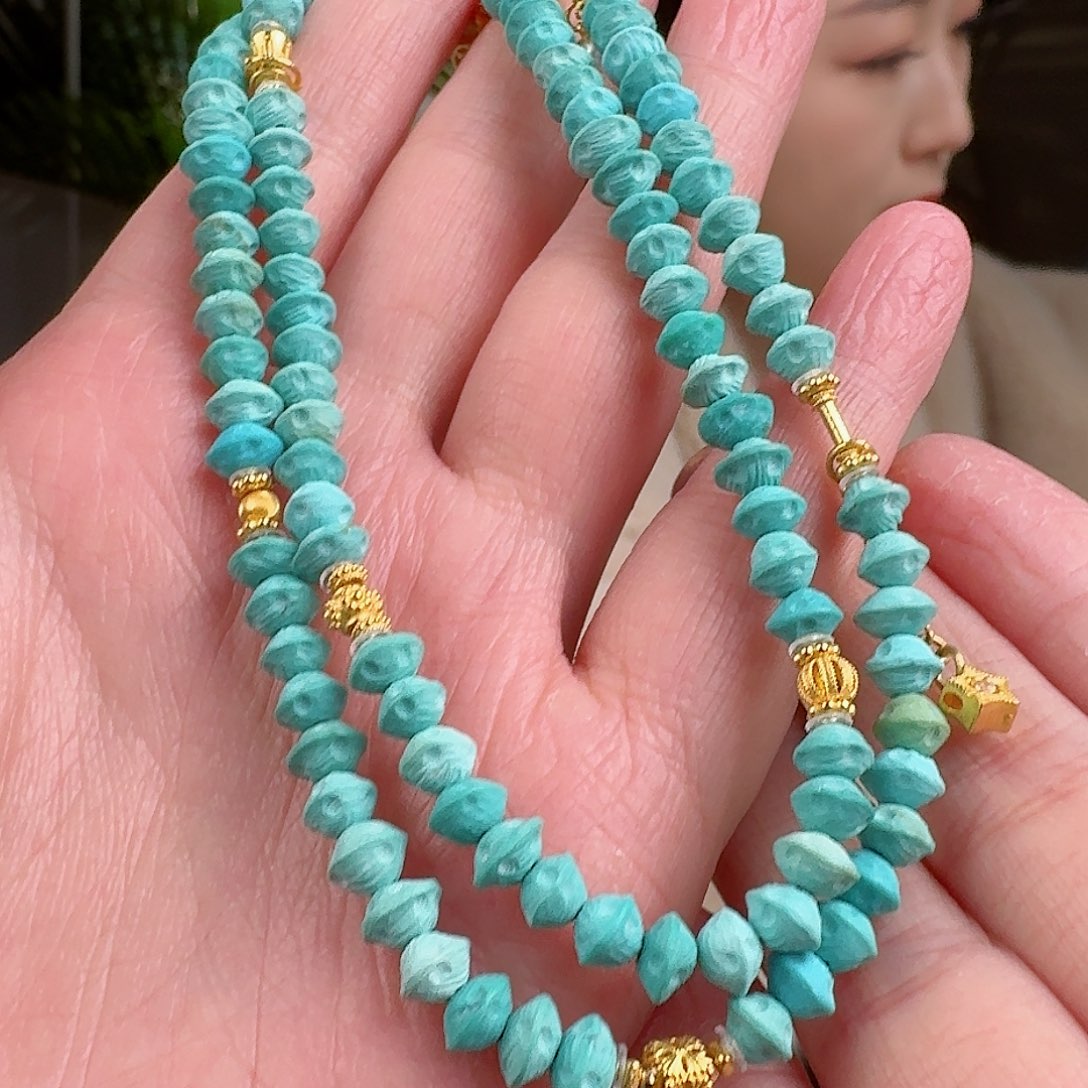 绿松石珠宝奇石18K金镶嵌