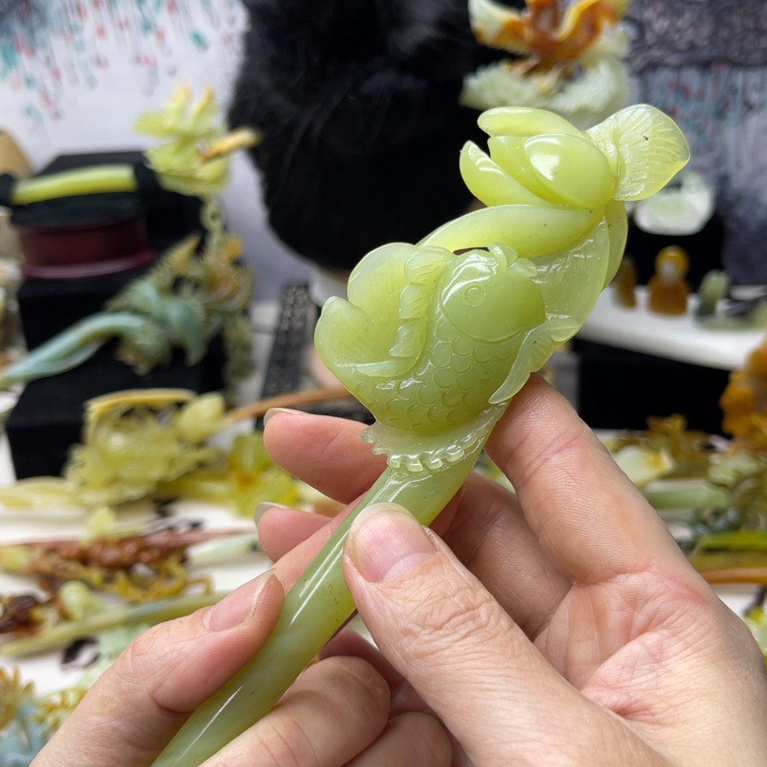 【闪购商品】蛇纹石玉发饰合金