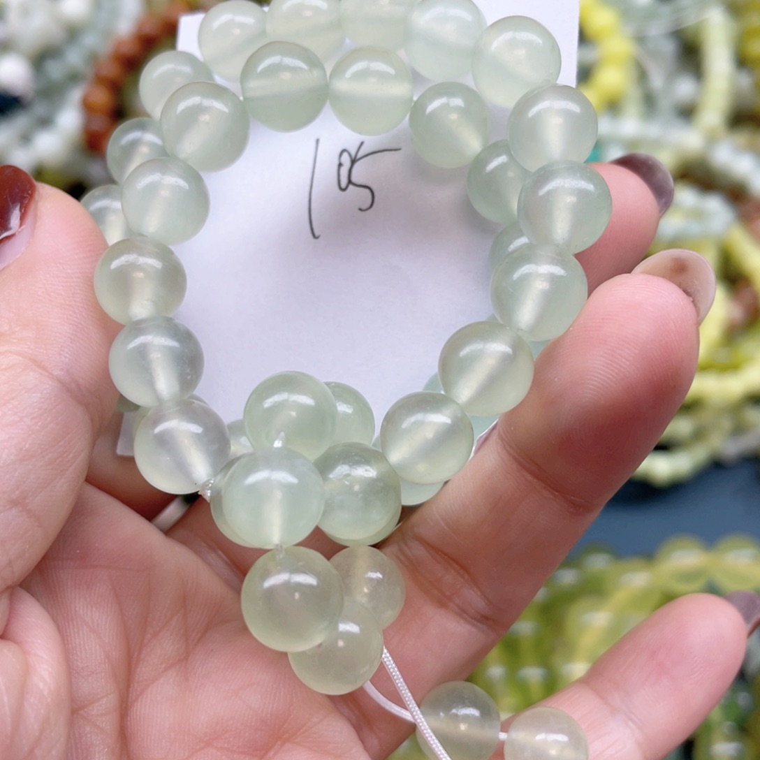 未镶嵌蛇纹石玉手链