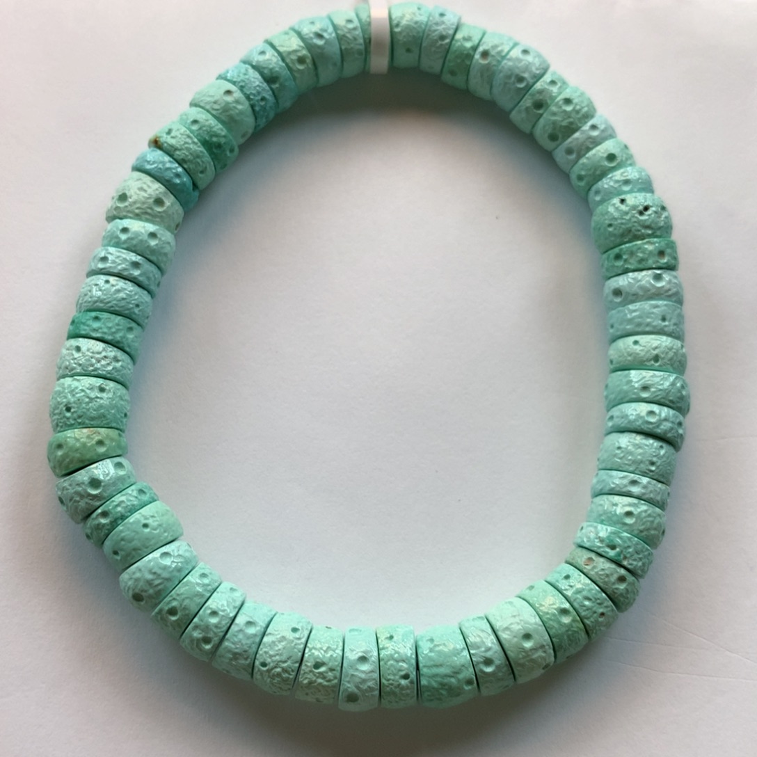 绿松石手串未镶嵌