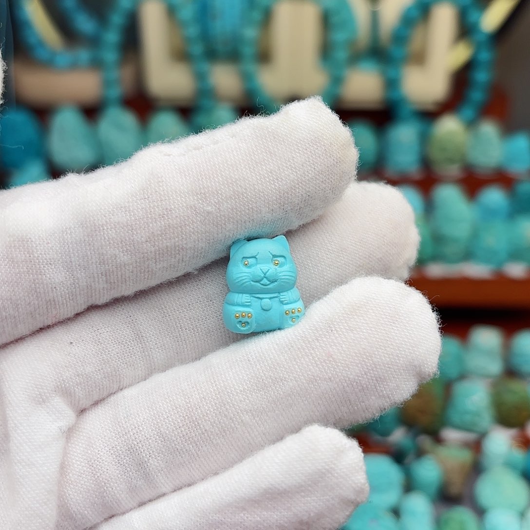 绿松石配饰未镶嵌