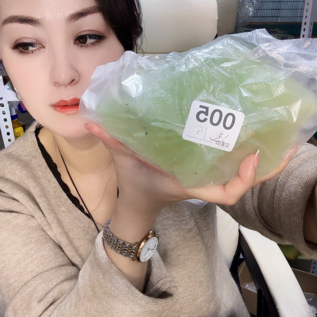 玉天然岫玉手工雕刻