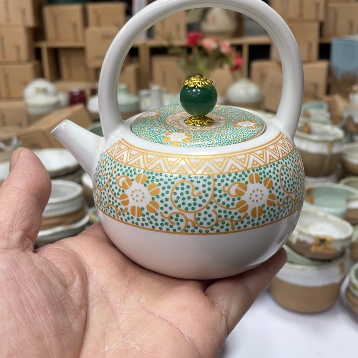 壶茶壶陶瓷茶壶茶杯