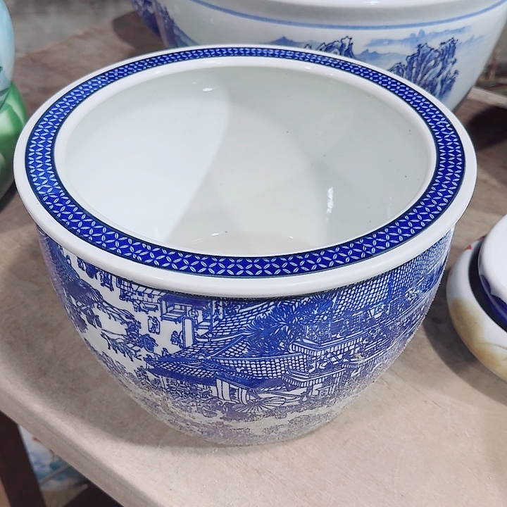 瓷片口径30厘米 高度21厘米