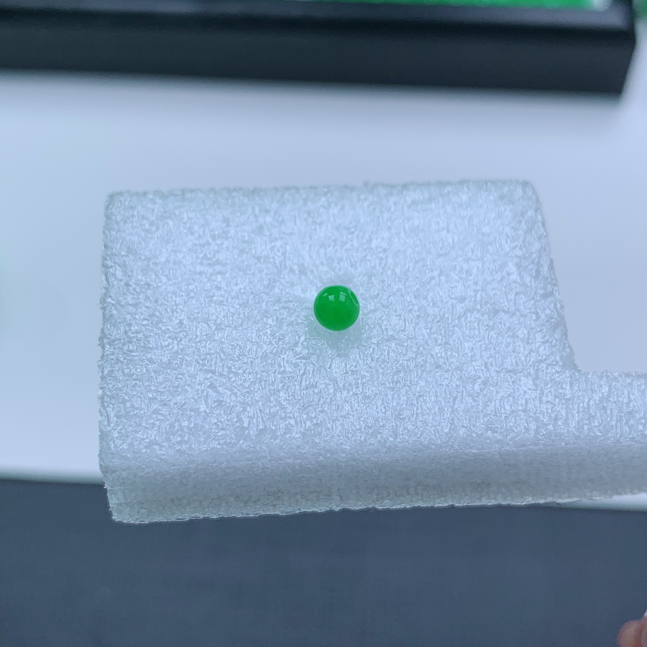 天然缅A散阳绿珠批发卡3+正品玉珠 单颗价格（多样性发其一）