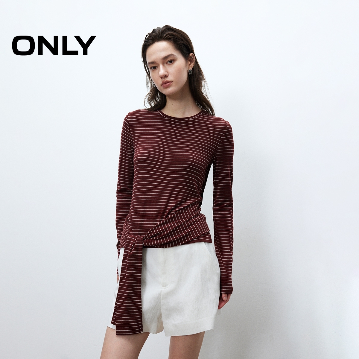 ONLY2025夏季新款老钱风修身正肩圆领长袖条纹T恤女|125301001