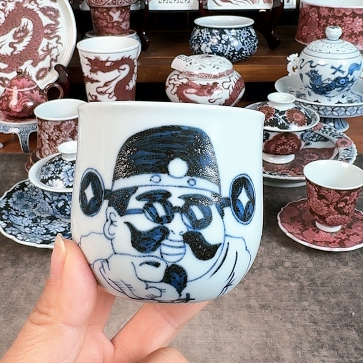 景德镇陶瓷艺术研究院