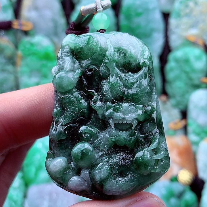 翡翠吊坠(不含链)未镶嵌