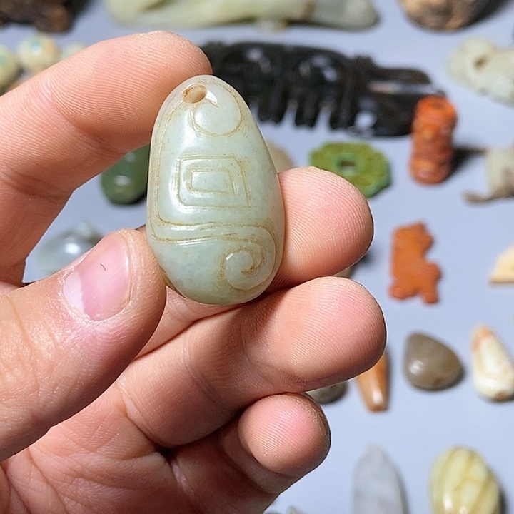 和田玉未镶嵌颈饰141