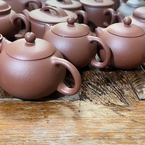 紫砂茶壶黄龙山老紫泥西施170c c