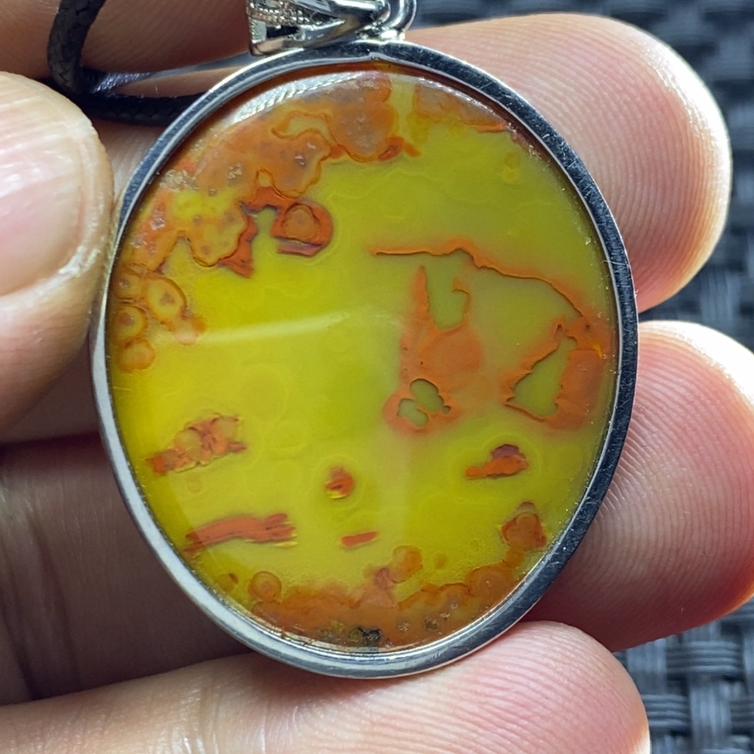 不***来玛瑙/玉髓未镶嵌颈饰